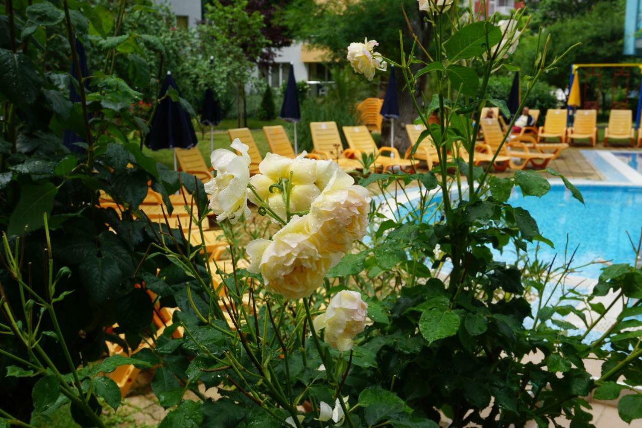 Mng Holiday Yassen Apartments Sunny Beach Exterior foto